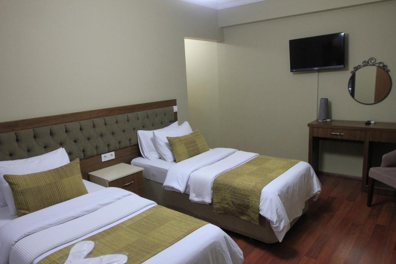 Ramparts Hotel Istanbul Bagian luar foto