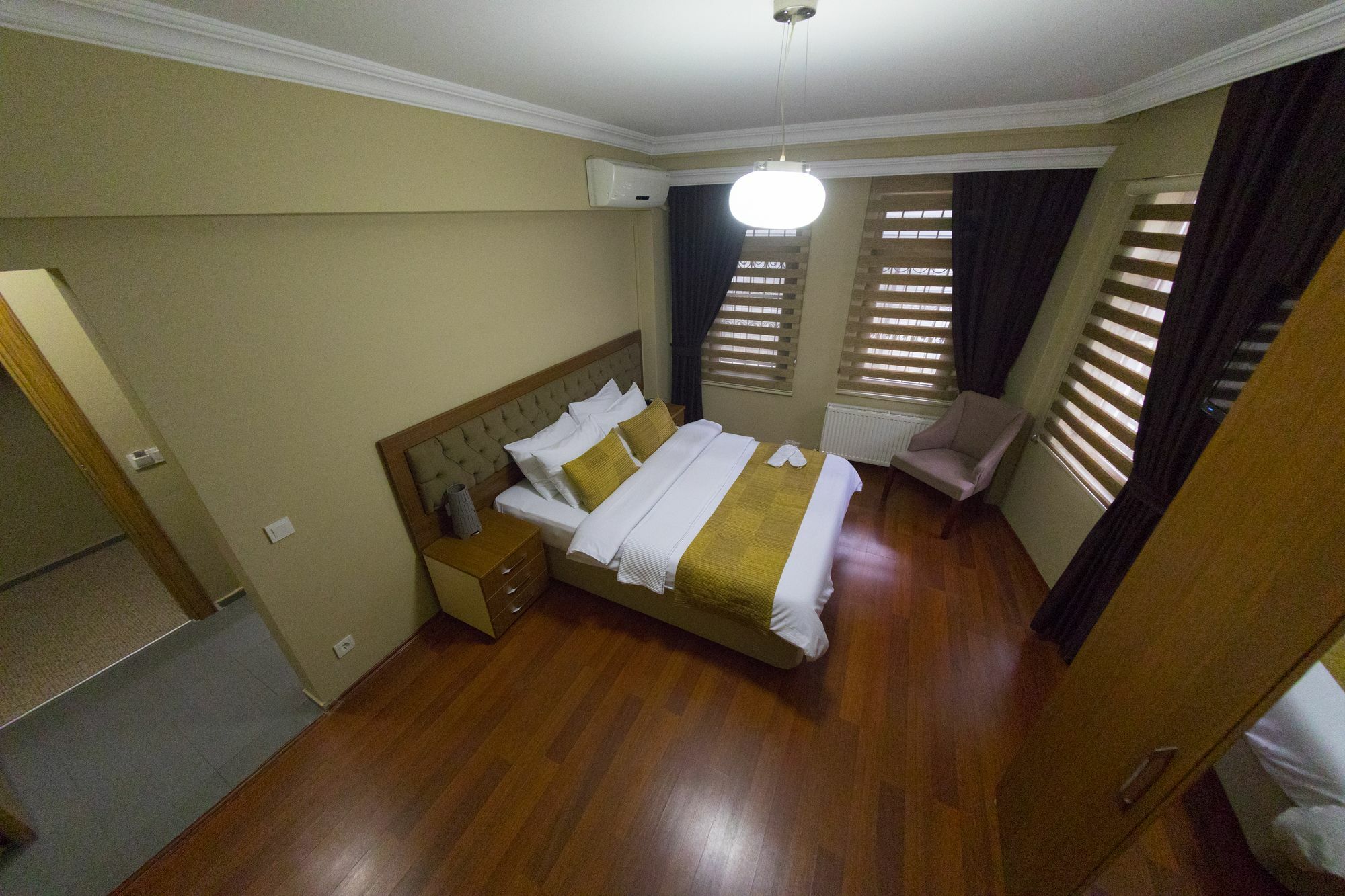 Ramparts Hotel Istanbul Bagian luar foto